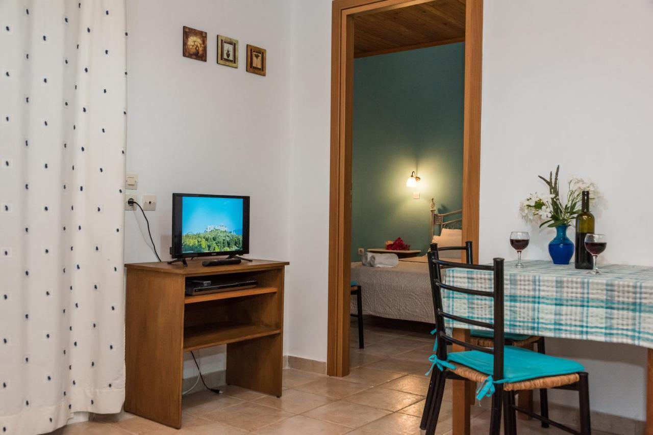 Nemorosa Holiday Houses Meson Yerakarion Экстерьер фото