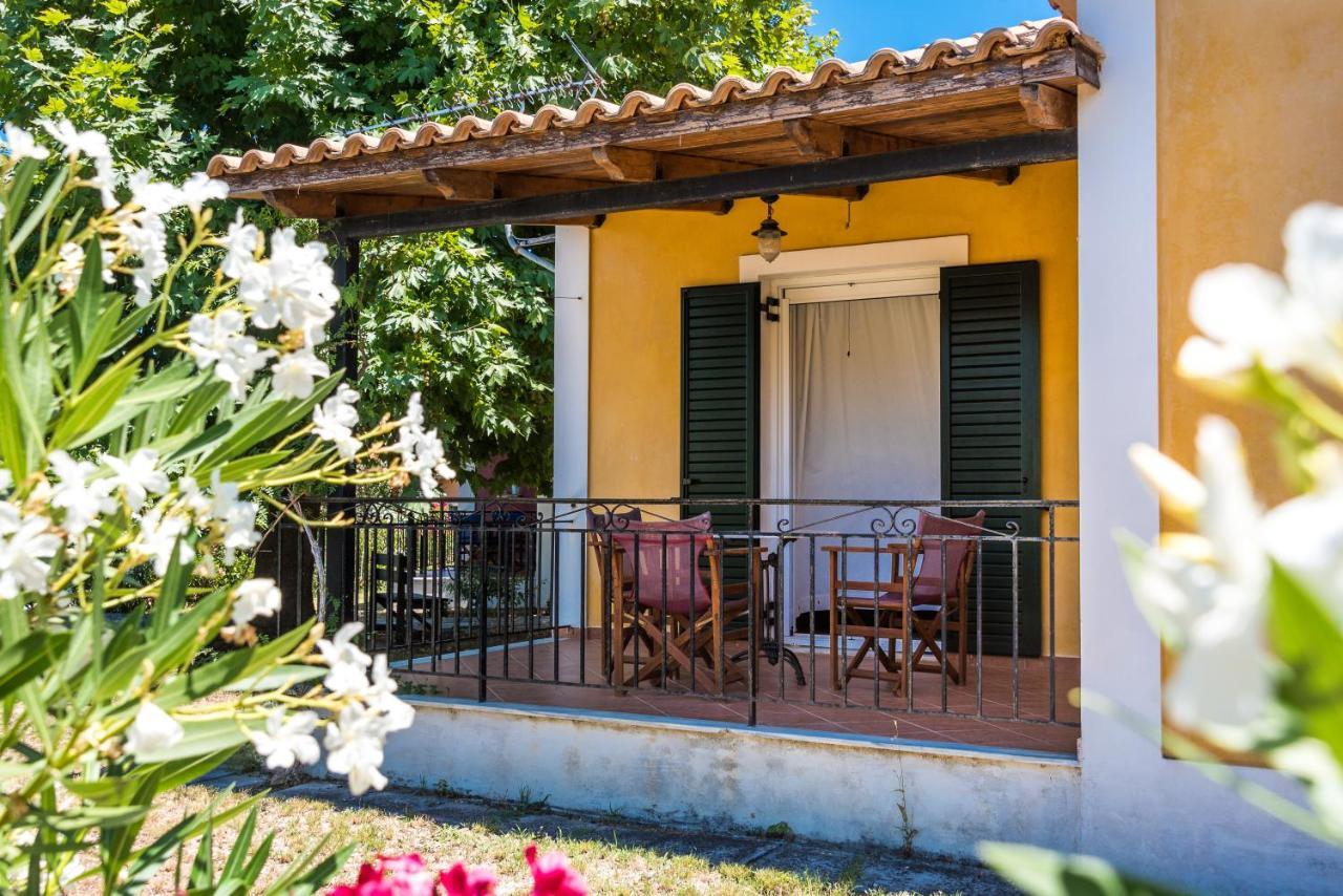 Nemorosa Holiday Houses Meson Yerakarion Экстерьер фото