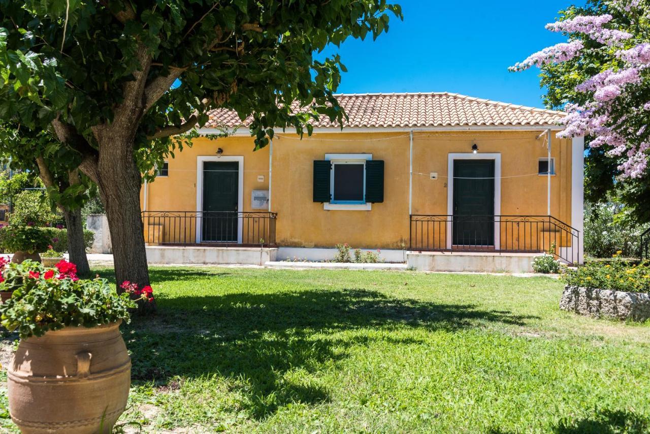 Nemorosa Holiday Houses Meson Yerakarion Экстерьер фото